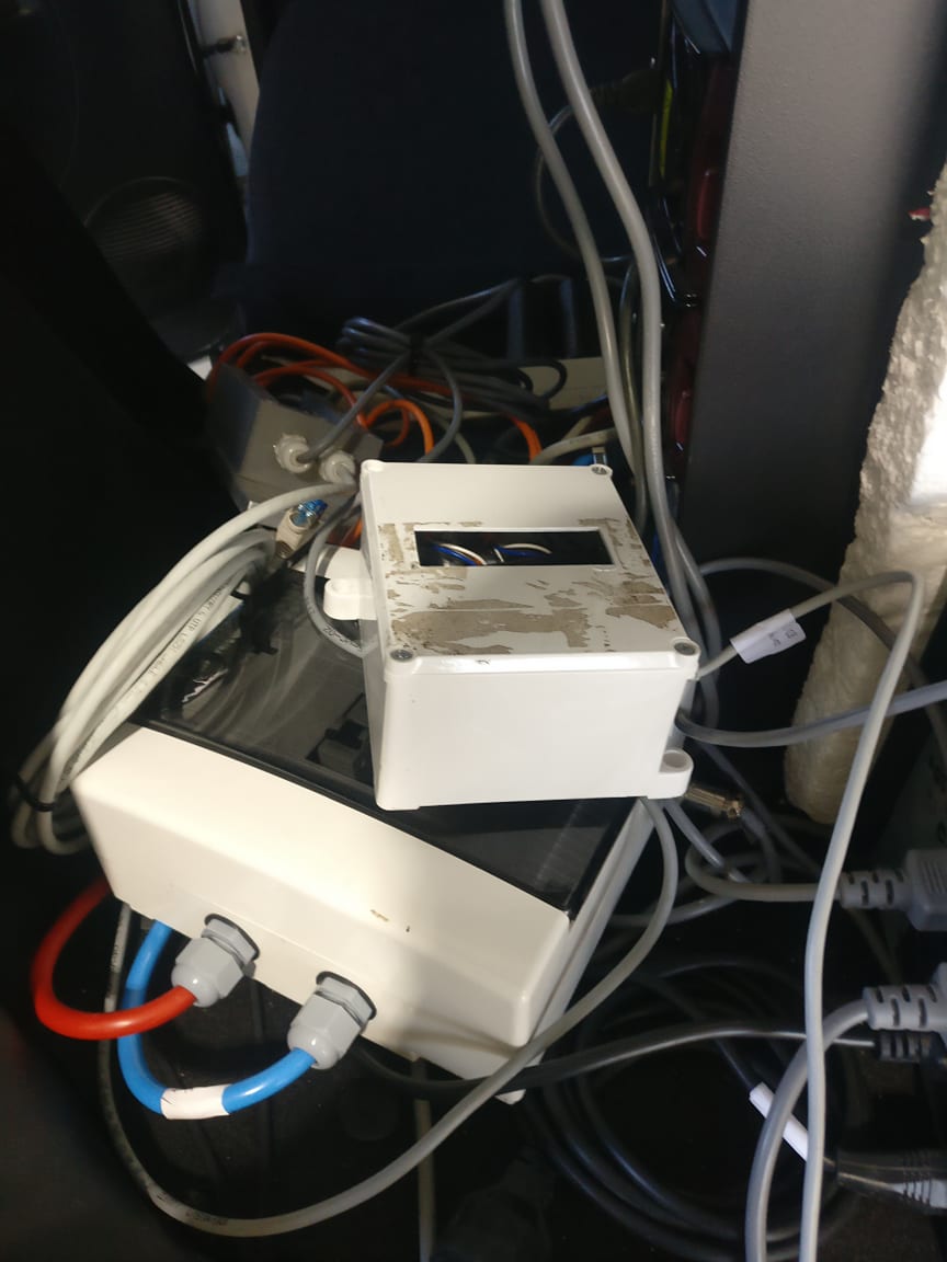 mangled_cables